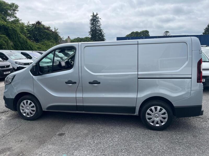Renault Trafic dCi Blue SL28 Business+ - U15152
