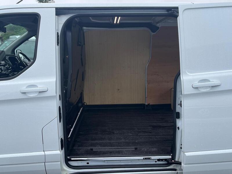 Ford Transit Custom 300 EcoBlue Limited - U15154