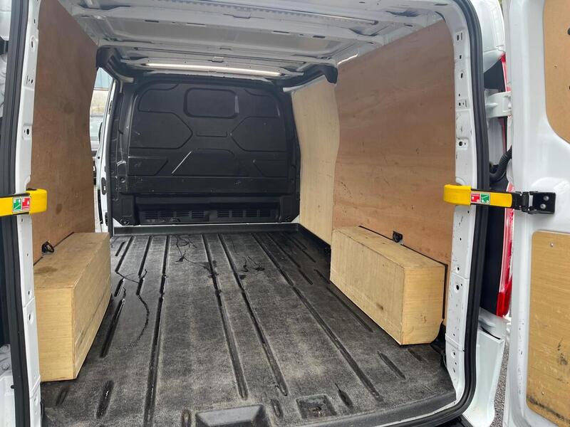 Ford Transit Custom 300 EcoBlue Limited - U15154