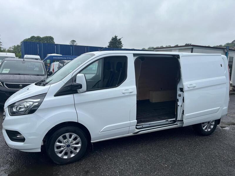 Ford Transit Custom 300 EcoBlue Limited - U15154