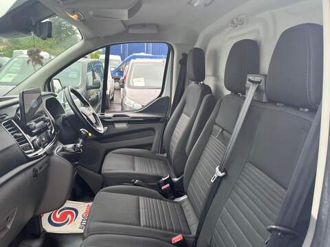 Ford Transit Custom 300 EcoBlue Limited - U15154