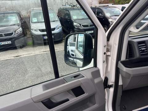 Volkswagen Crafter TDI CR35 Startline - U15157