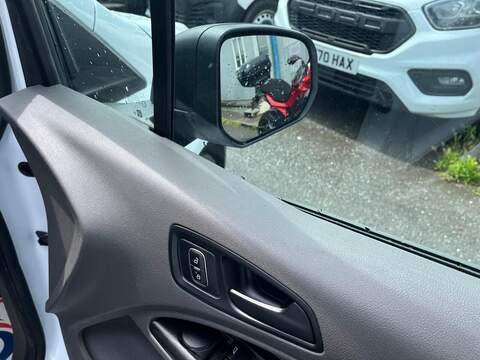 Ford Transit Connect 200 EcoBlue Leader - U15164