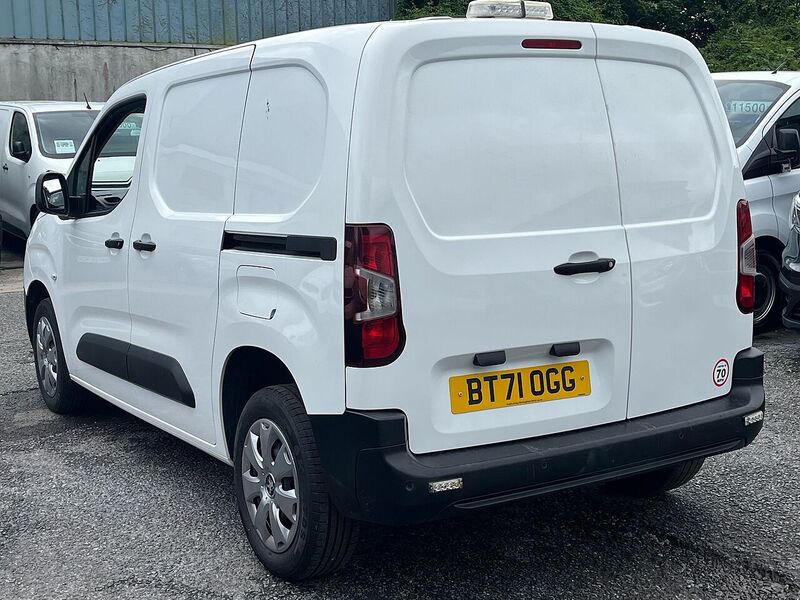 Peugeot Partner BlueHDi 1000 Professional Premium - U15165