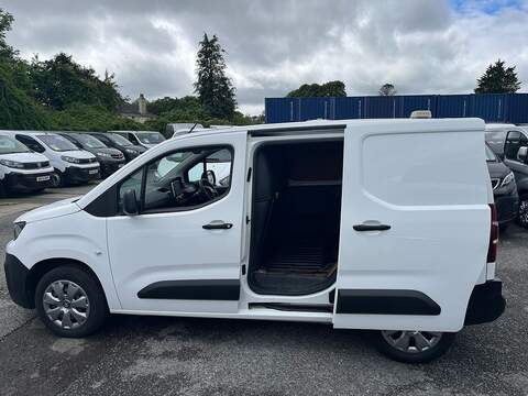 Peugeot Partner BlueHDi 1000 Professional Premium - U15165