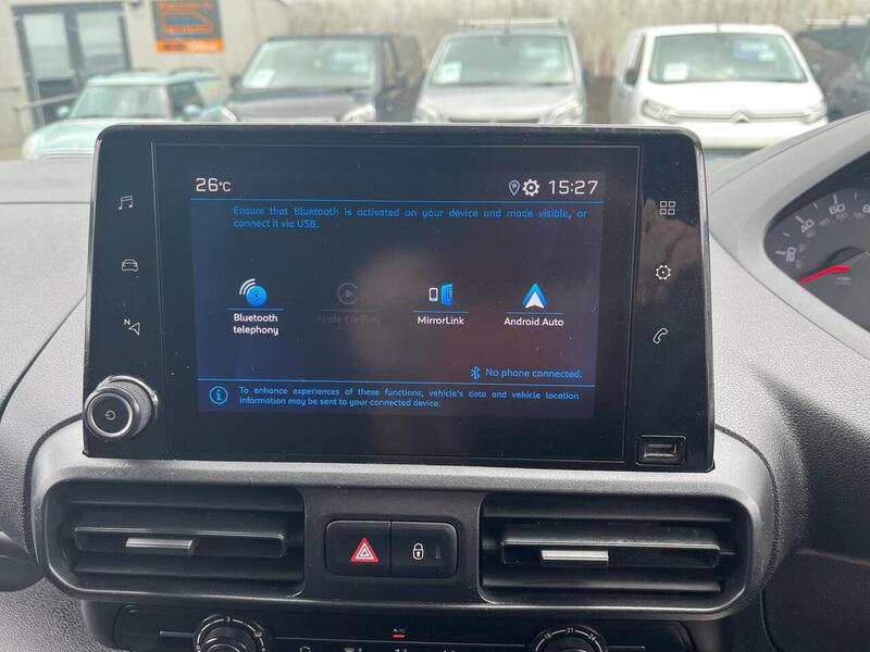 Peugeot Partner BlueHDi 1000 Professional Premium - U15165