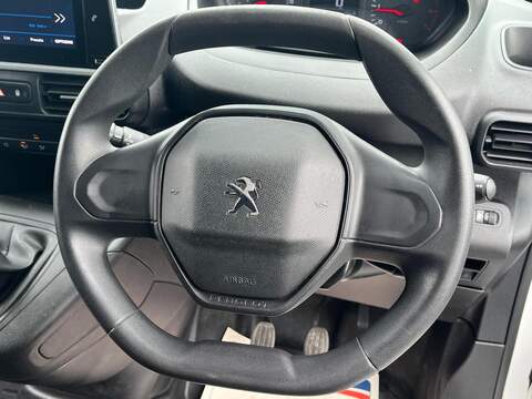Peugeot Partner BlueHDi 1000 Professional Premium - U15165