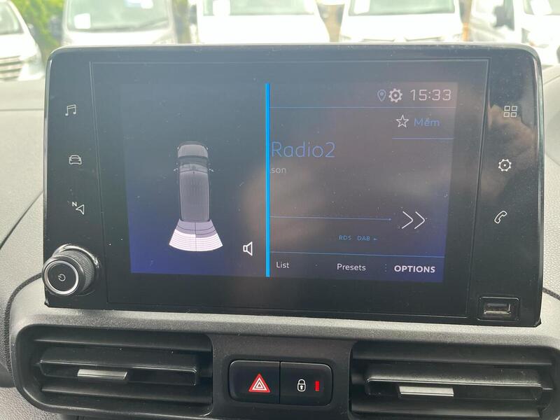 Peugeot Partner BlueHDi 1000 Professional Premium - U15165