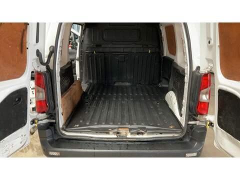 Peugeot Partner BlueHDi 1000 Professional Premium - U15165