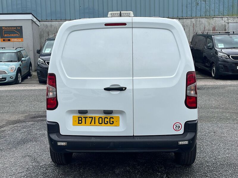 Peugeot Partner BlueHDi 1000 Professional Premium - U15165