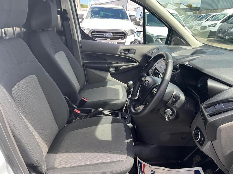Ford Transit Connect 200 EcoBlue Leader - U15167