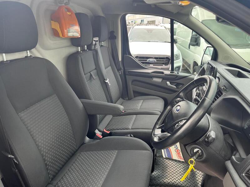 Ford Transit Custom 300 EcoBlue Trend - U15168