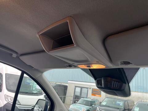 Ford Transit Custom 300 EcoBlue Trend - U15168