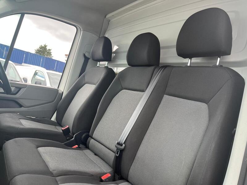 Volkswagen Crafter TDI CR35 BlueMotion Tech Startline - U15169