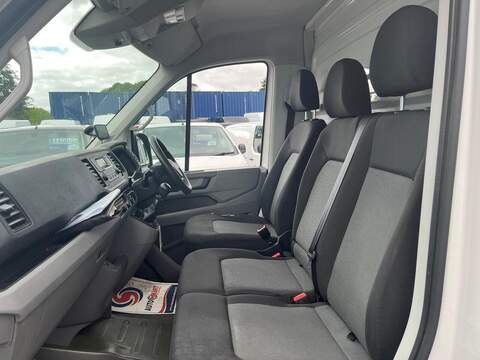 Volkswagen Crafter TDI CR35 BlueMotion Tech Startline - U15169