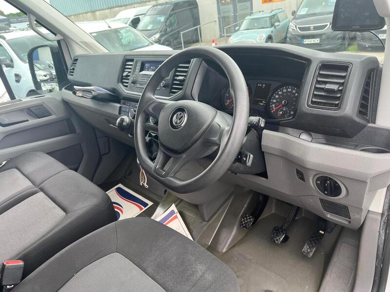 Volkswagen Crafter TDI CR35 BlueMotion Tech Startline - U15169