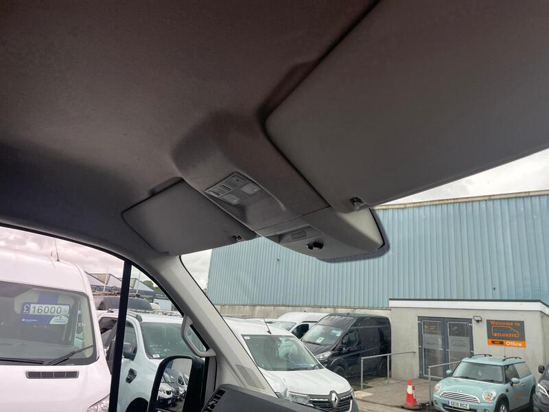 Volkswagen Crafter TDI CR35 BlueMotion Tech Startline - U15169