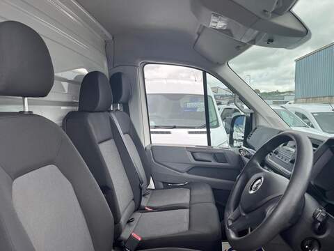 Volkswagen Crafter TDI CR35 BlueMotion Tech Startline - U15169
