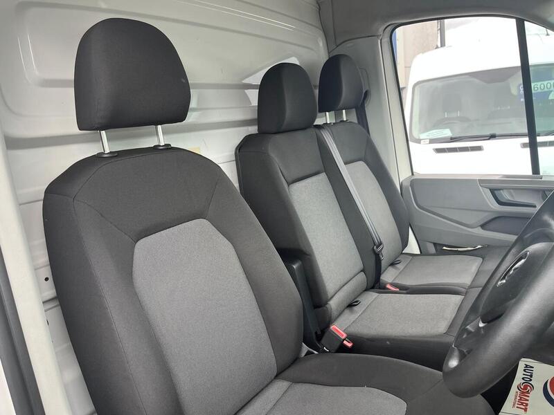 Volkswagen Crafter TDI CR35 BlueMotion Tech Startline - U15169
