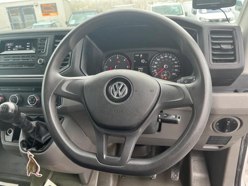 Volkswagen Crafter TDI CR35 BlueMotion Tech Startline - U15169