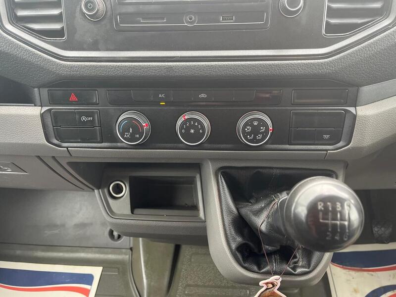Volkswagen Crafter TDI CR35 BlueMotion Tech Startline - U15169