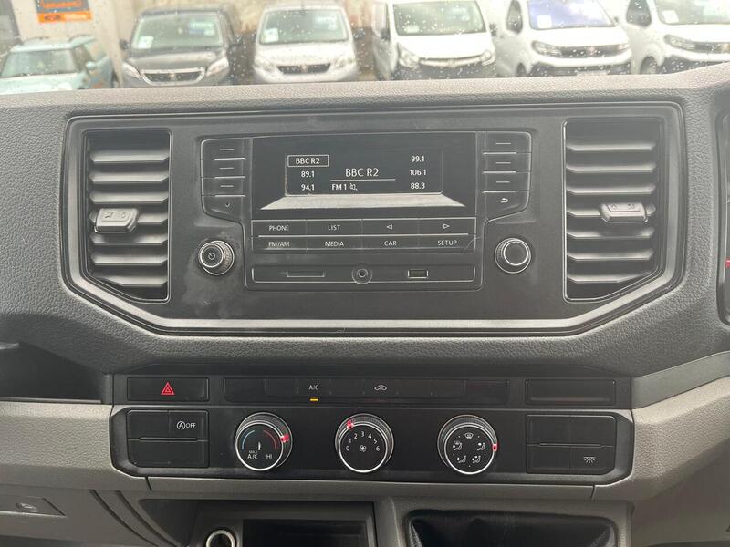 Volkswagen Crafter TDI CR35 BlueMotion Tech Startline - U15169