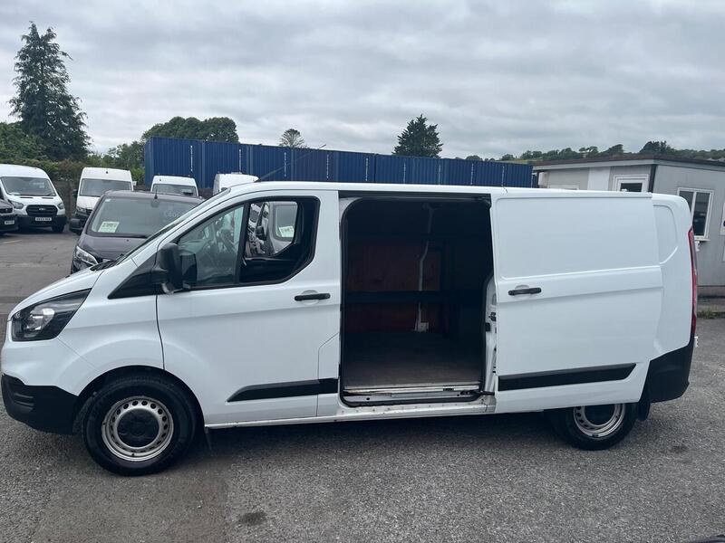 Ford Transit Custom 340 EcoBlue Leader - U15177