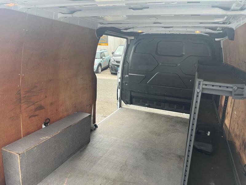 Ford Transit Custom 340 EcoBlue Leader - U15177
