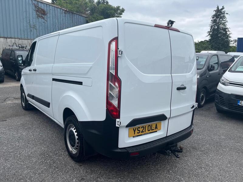 Ford Transit Custom 340 EcoBlue Leader - U15177