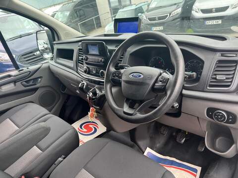 Ford Transit Custom 340 EcoBlue Leader - U15177