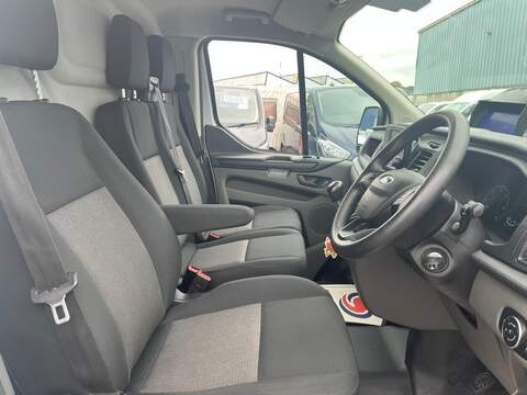 Ford Transit Custom 340 EcoBlue Leader - U15177