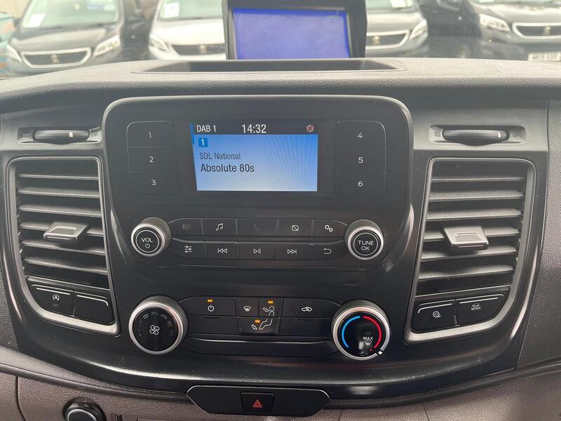 Ford Transit Custom 340 EcoBlue Leader - U15177