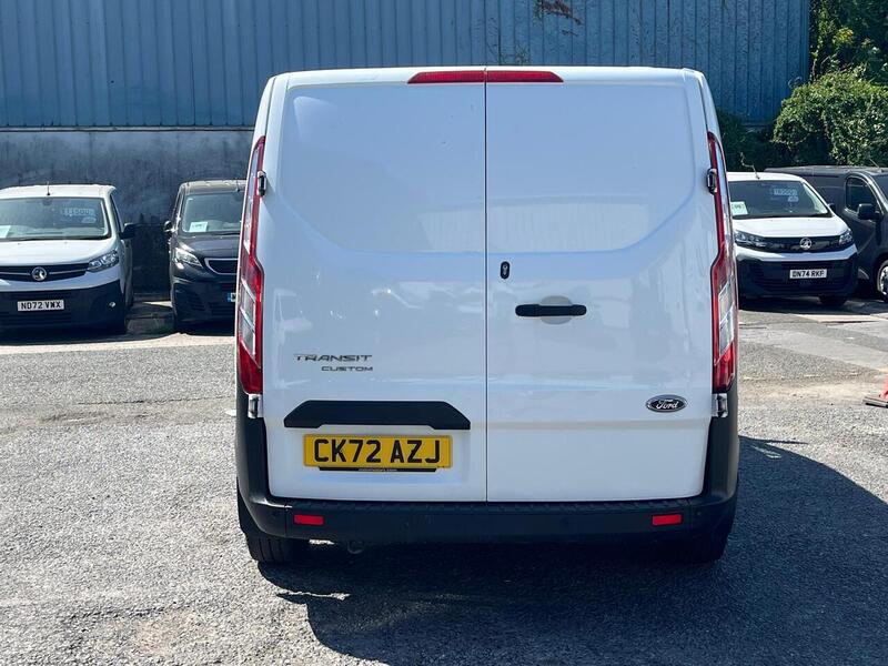 Ford Transit Custom 300 EcoBlue Leader - U15190