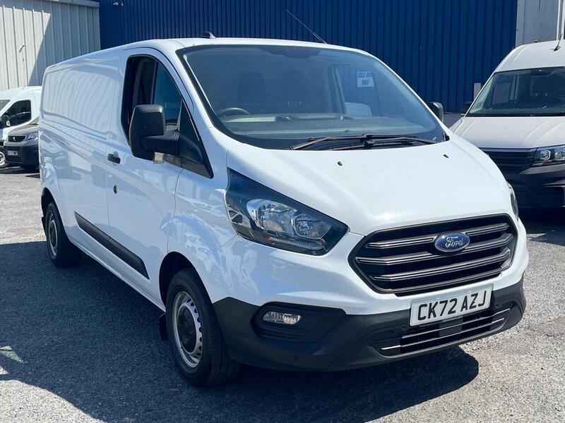 Ford Transit Custom 300 EcoBlue Leader - U15190