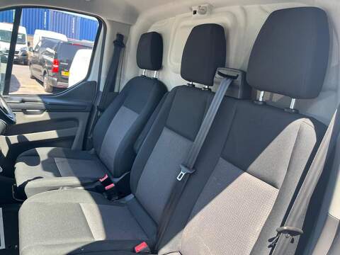 Ford Transit Custom 300 EcoBlue Leader - U15190