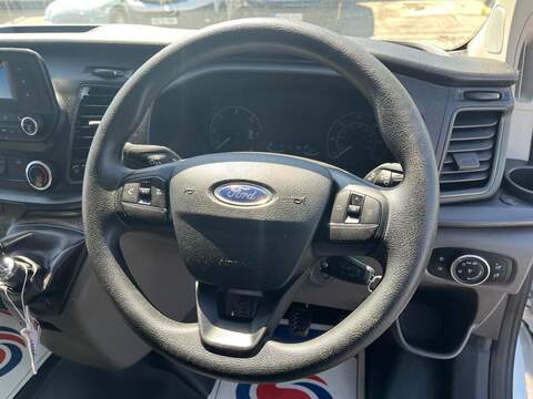 Ford Transit Custom 300 EcoBlue Leader - U15190