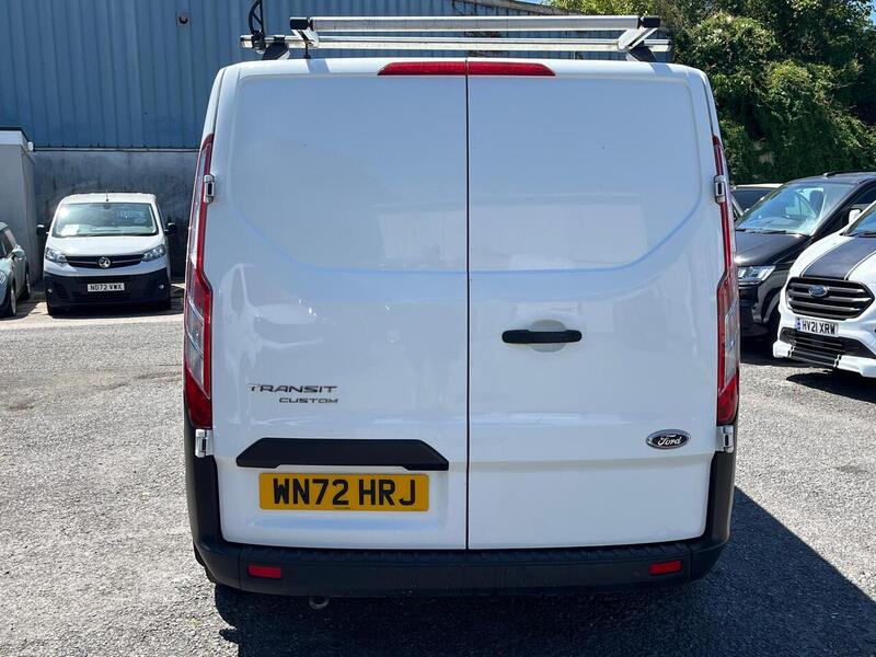 Ford Transit Custom 300 EcoBlue Leader - U15194