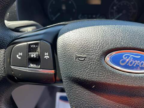 Ford Transit Custom 300 EcoBlue Leader - U15194