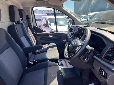 Ford Transit Custom 300 EcoBlue Leader - U15194