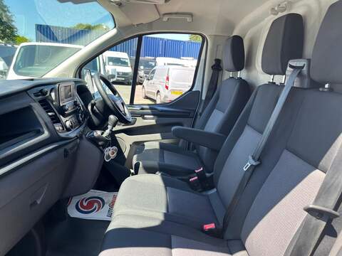 Ford Transit Custom 300 EcoBlue Leader - U15194