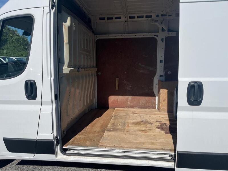 Peugeot Boxer BlueHDi 335 Professional - U15195