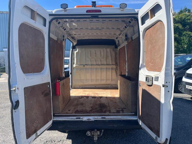 Peugeot Boxer BlueHDi 335 Professional - U15195