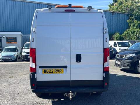 Peugeot Boxer BlueHDi 335 Professional - U15195