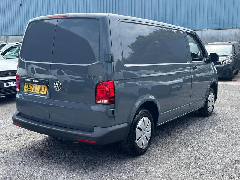 Volkswagen Transporter TDI T28 Startline - U15203