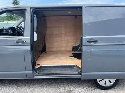 Volkswagen Transporter TDI T28 Startline - U15203