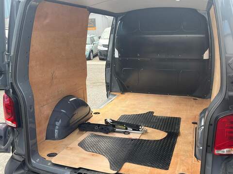 Volkswagen Transporter TDI T28 Startline - U15203