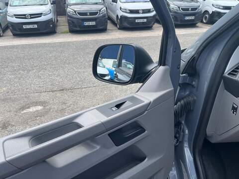 Volkswagen Transporter TDI T28 Startline - U15203