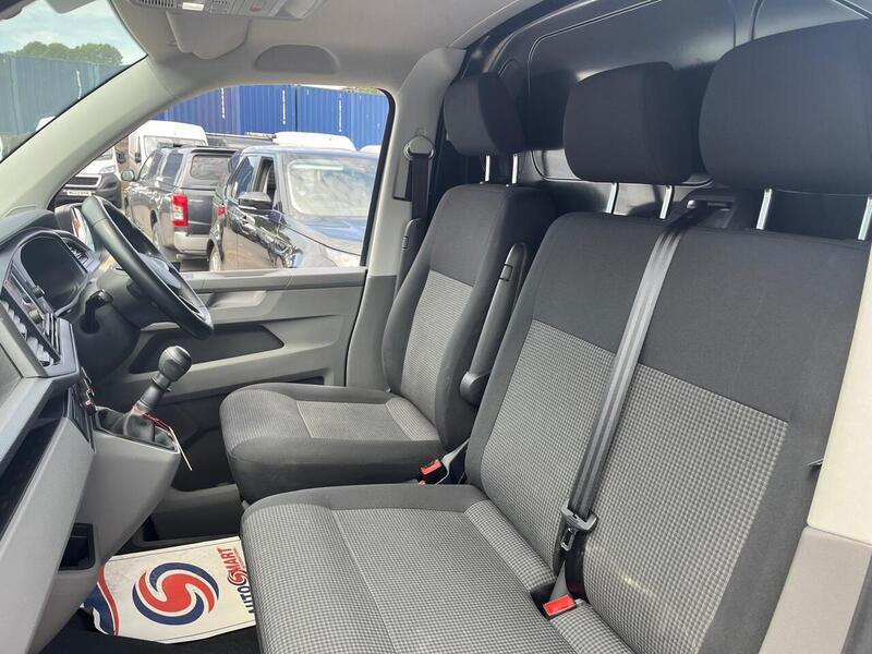 Volkswagen Transporter TDI T28 Startline - U15203