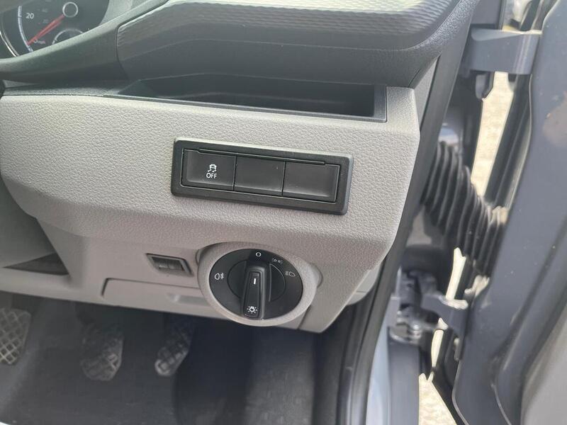 Volkswagen Transporter TDI T28 Startline - U15203