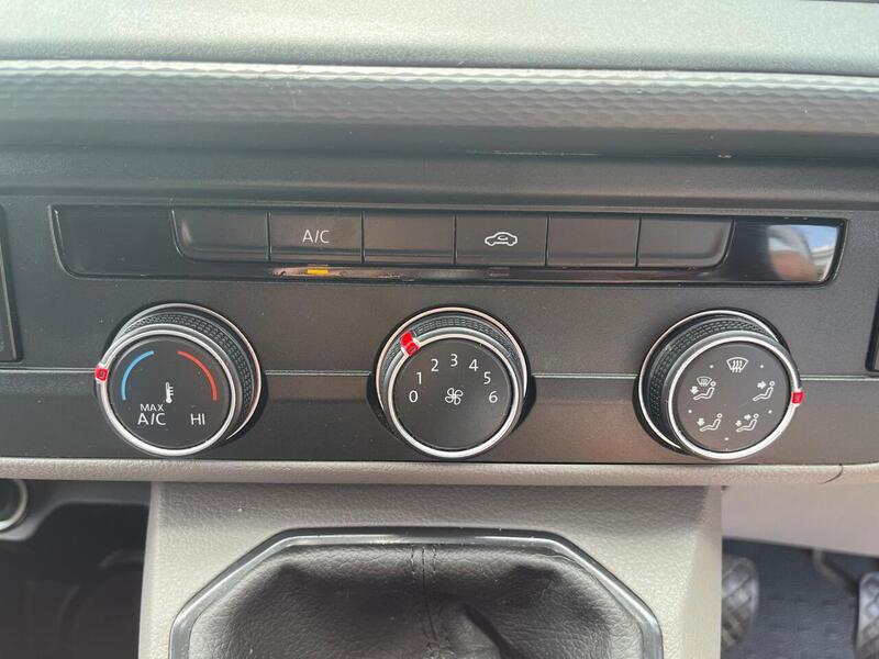 Volkswagen Transporter TDI T28 Startline - U15203